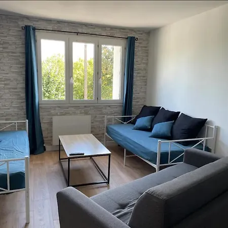 T2 Proche Du Futuroscope Apartmán *